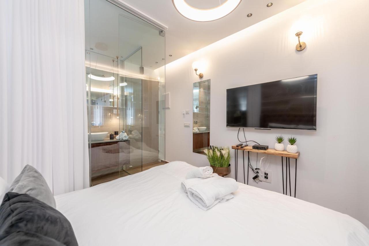 Colors Suites In Netanja Zewnętrze zdjęcie