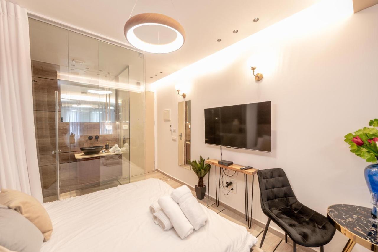 Colors Suites In Netanja Zewnętrze zdjęcie
